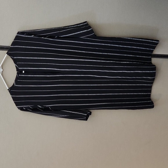 Equipment Femme Aubrey Dress Size Medium - Picture 9 of 17